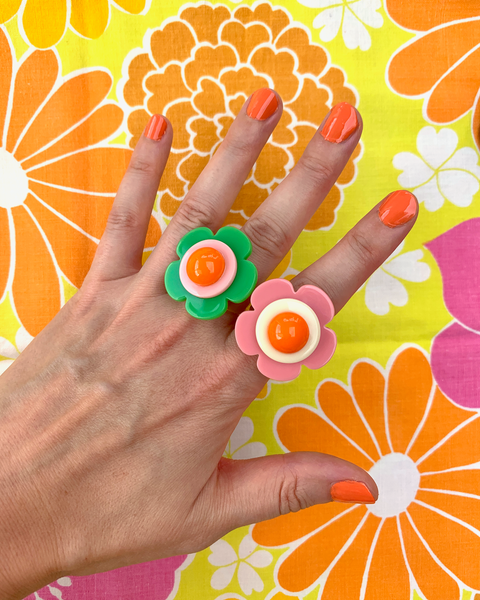 Memphis Bloom Ring (Apple/Blossom)